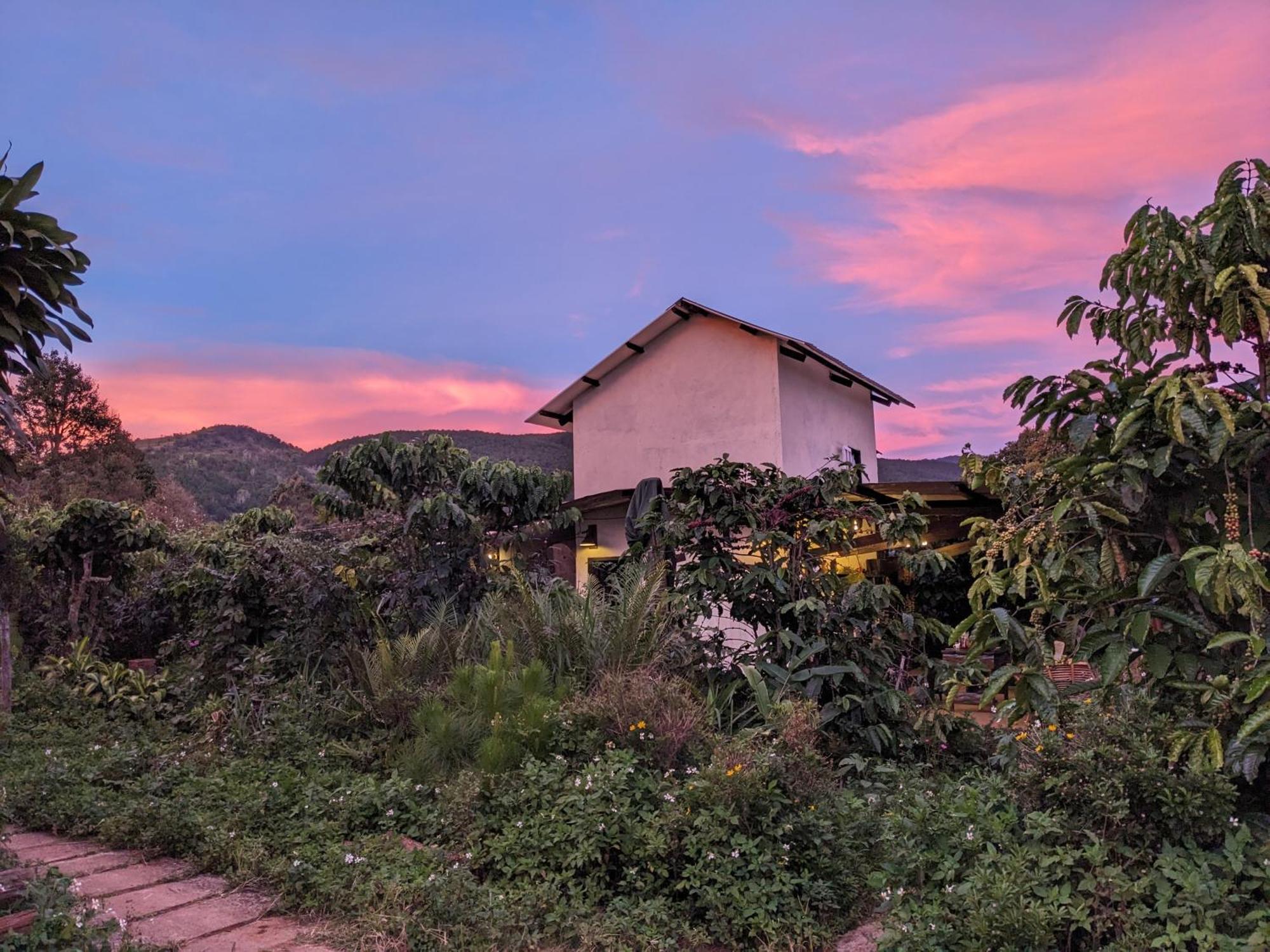 Appartamento Ivy Coffee Farm - Garden House Duc Trong Esterno foto